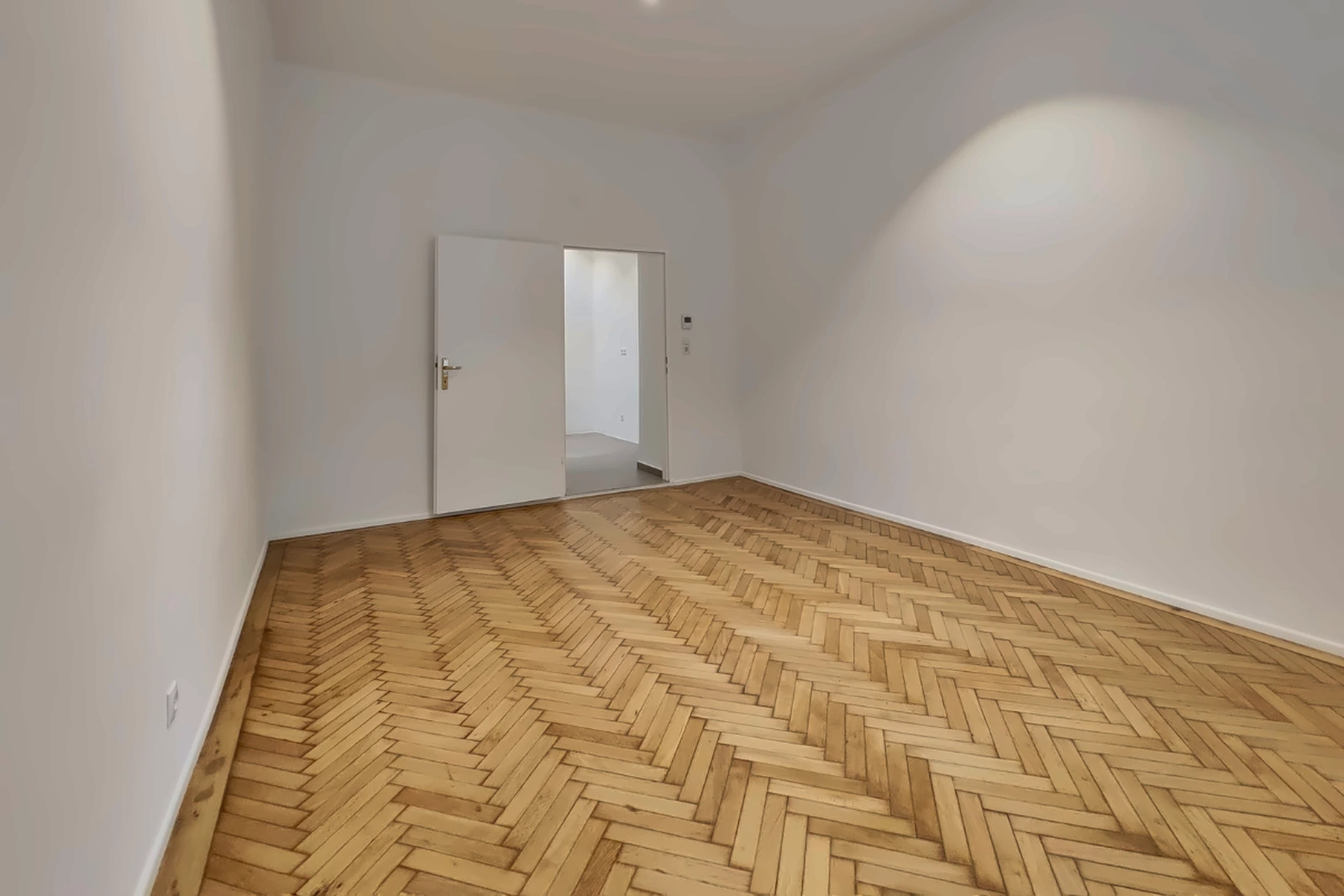 Altbauwohnung – Parkett & Komplettsanierung